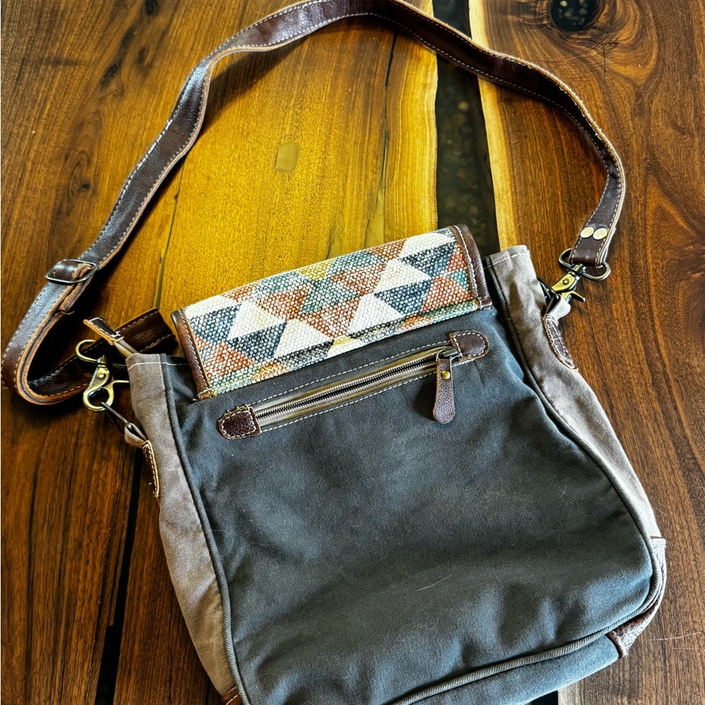 Myra Bag Patterned Interior Tote - image 5